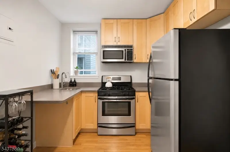 111 Mallory Ave, Jersey City, NJ 07304 - #2