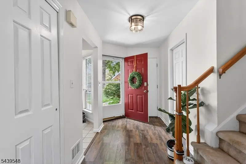 160 Aster Ct, Whitehouse Station, NJ 08889 - #3