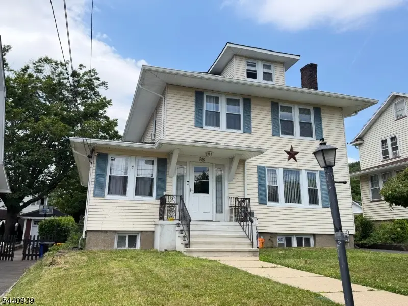 85 Dumont Ave, Clifton, NJ 07013 - #2
