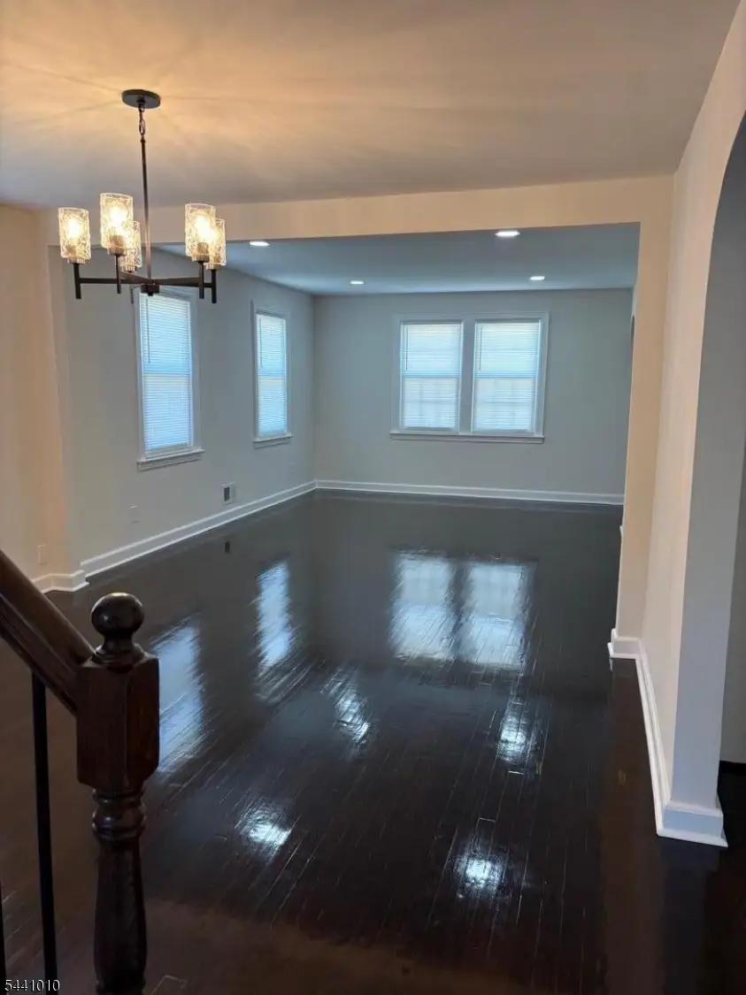 1019 W Henry St, Linden, NJ 07036 - #3