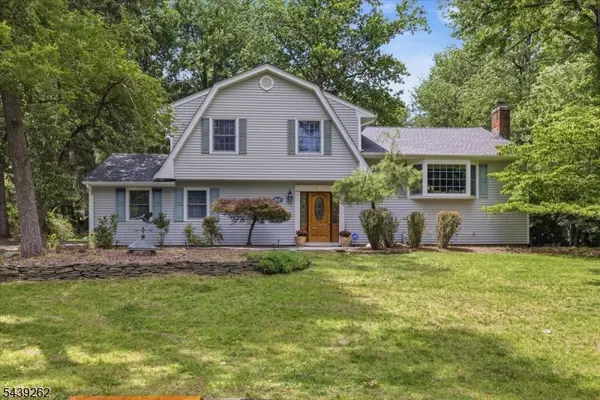 507 Terhune Ter, Wyckoff Twp., NJ 07481