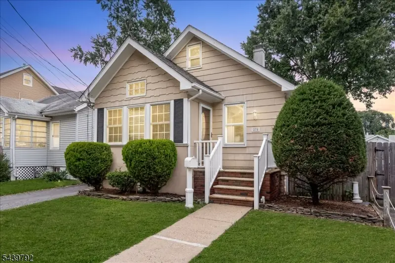 278 Wilson Ave, Rahway, NJ 07065 - #1
