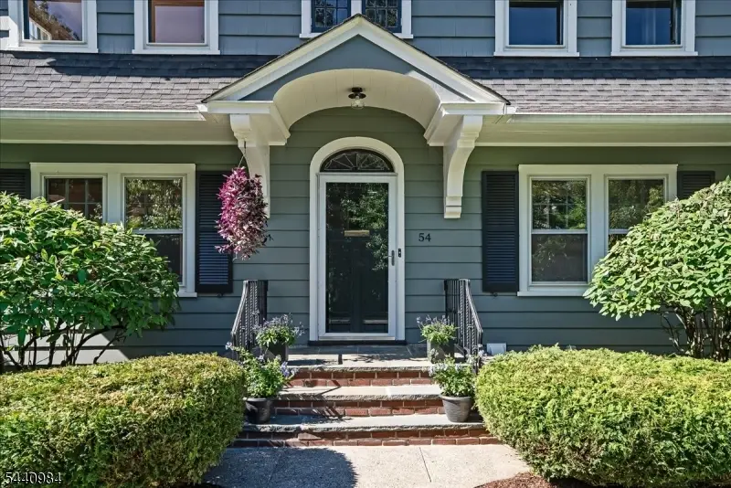 54 Aubrey Rd, Upper Montclair, NJ 07043 - #2