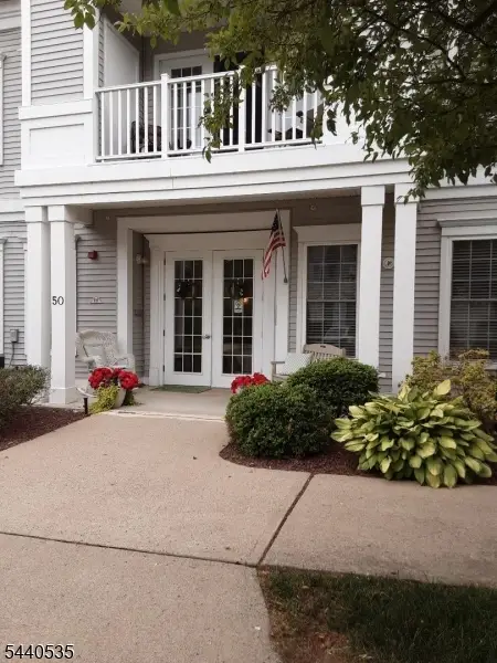 5011 Brookfield Glen Dr, White Twp., NJ 07823