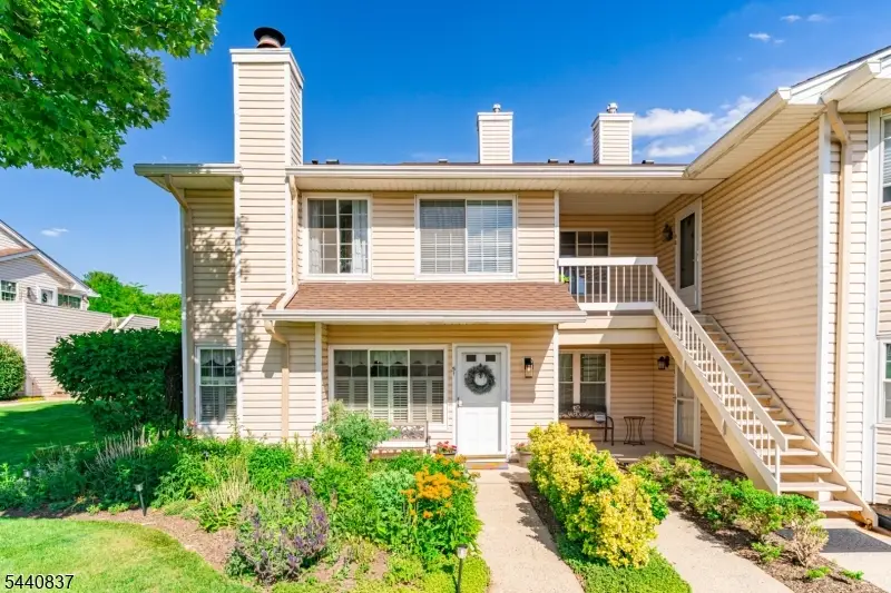 51 Foxwood Court Ondo, The Hills, NJ 07921 - #1