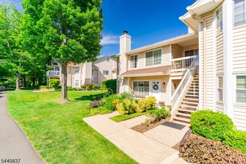 51 Foxwood Court Ondo, The Hills, NJ 07921 - #2