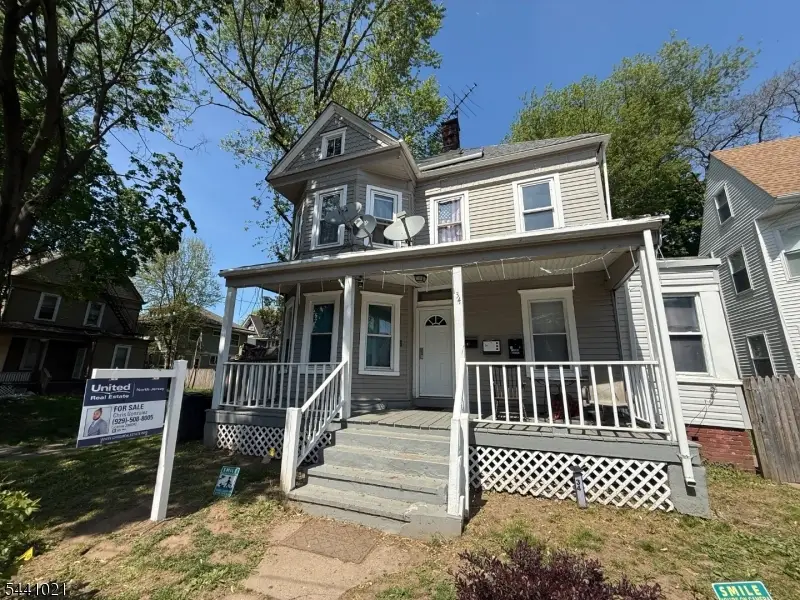 34 Cumberland Ave #2, Trenton, NJ 08618 - #1