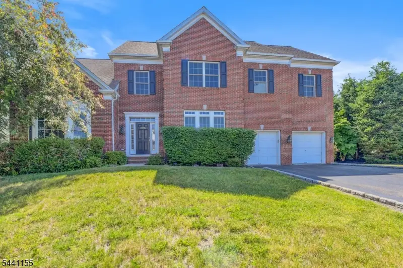 16 Commanders Ct, Totowa, NJ 07512 - #1