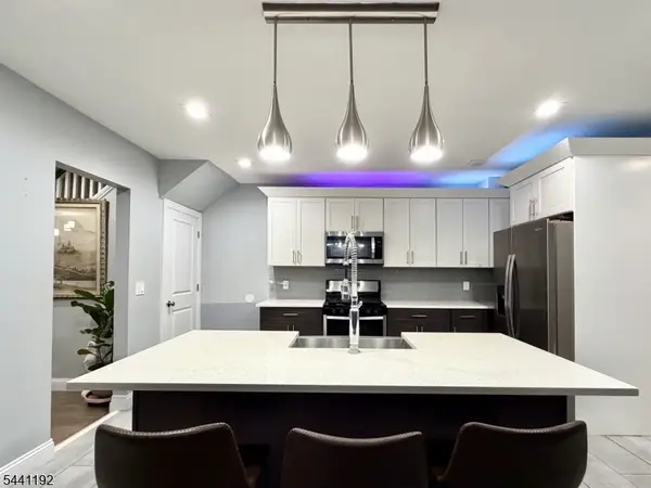2076 Berwyn St, Union Twp., NJ 07083