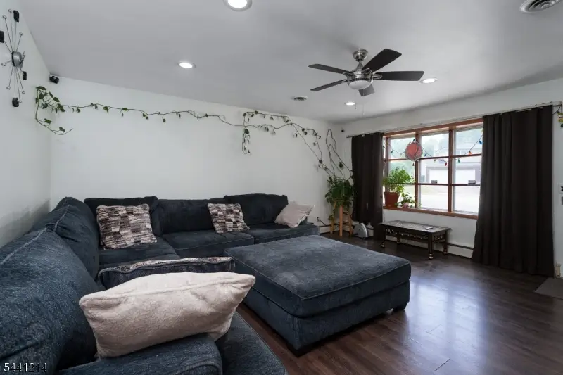 984 New Dover Rd, Edison, NJ 08820 - #3