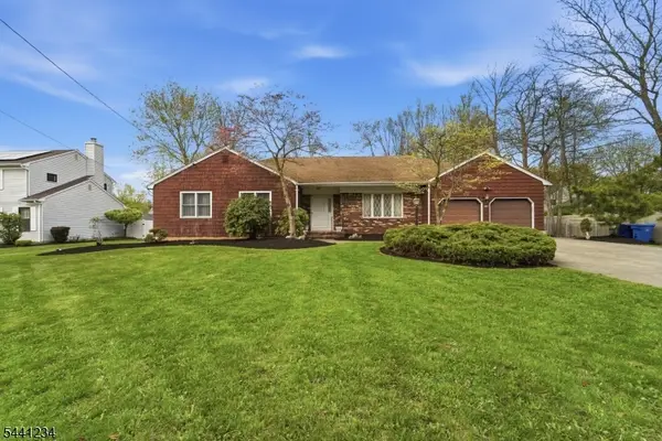 1177 Aaron Rd, North Brunswick Twp., NJ 08902