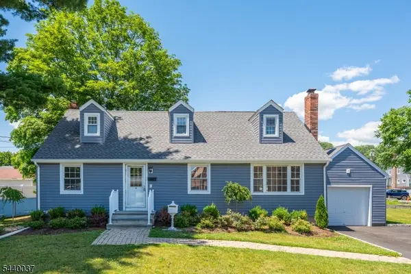 4 Van Duyne Ave, Riverdale Boro, NJ 07457