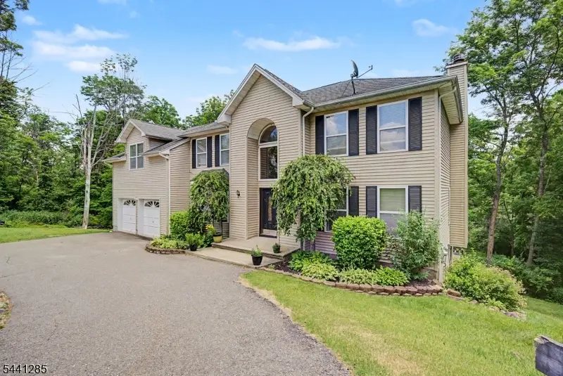 5 Worthington Rd, Knowlton, NJ 07832 - #1