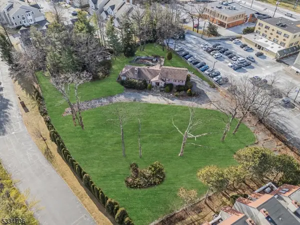 1 Blueberry Bend, West Orange Twp., NJ 07052