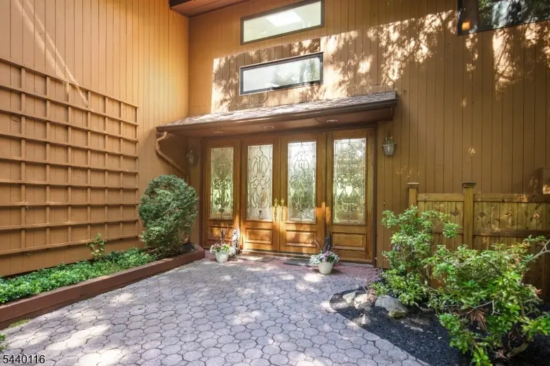 5 Thads Hill Rd, Bethlehem, NJ 08827 - #2