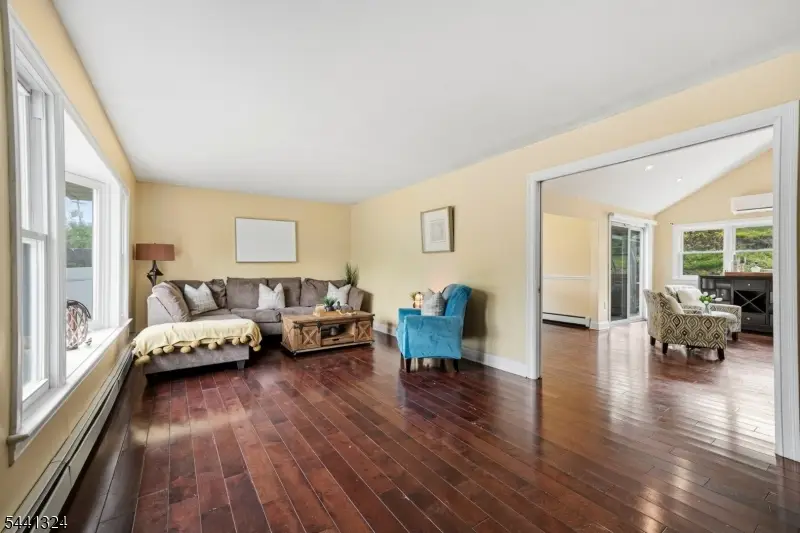 22 Federal Hill Rd, Pompton Lakes, NJ 07442 - #3