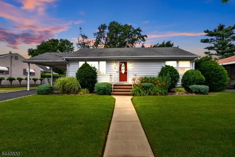 42 Donnalin Pl, Clifton, NJ 07013 - #1