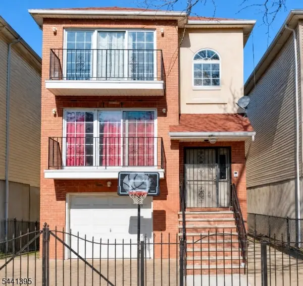 141 22nd St, Irvington Twp., NJ 07111