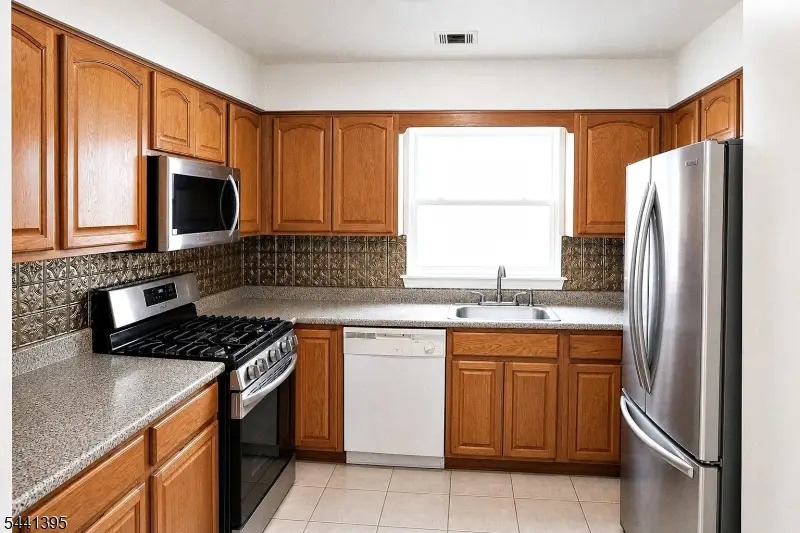 141 22nd St, Irvington, NJ 07111 - #3
