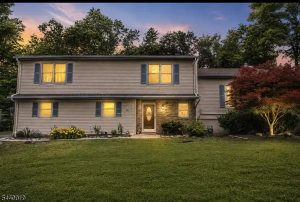 101 Rolling Ridge Rd, West Milford Twp., NJ 07480