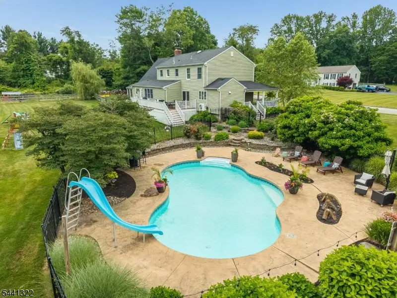 57 Circle Dr, Bethlehem, NJ 08827 - #3