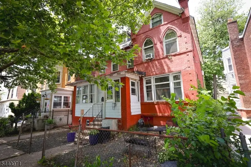 161 Milford Ave, Newark, NJ 07108 - #1