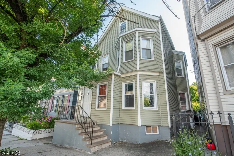 83 Winans Ave, Newark, NJ 07108 - #1
