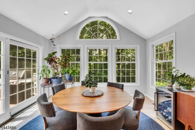 89 Skyline Dr, Morris, NJ 07960 - #2