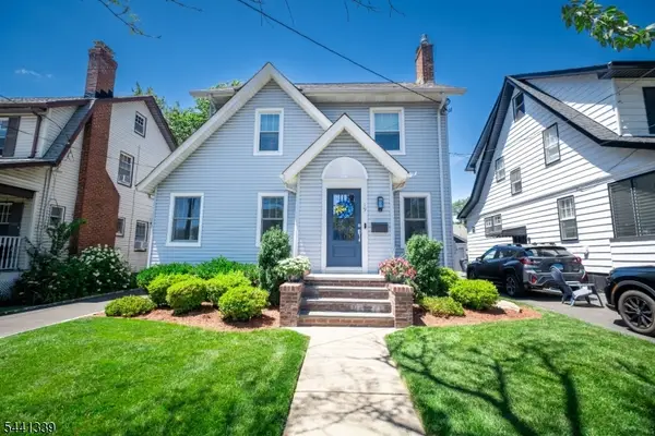 19 Overlook Ter, Maplewood Twp., NJ 07040