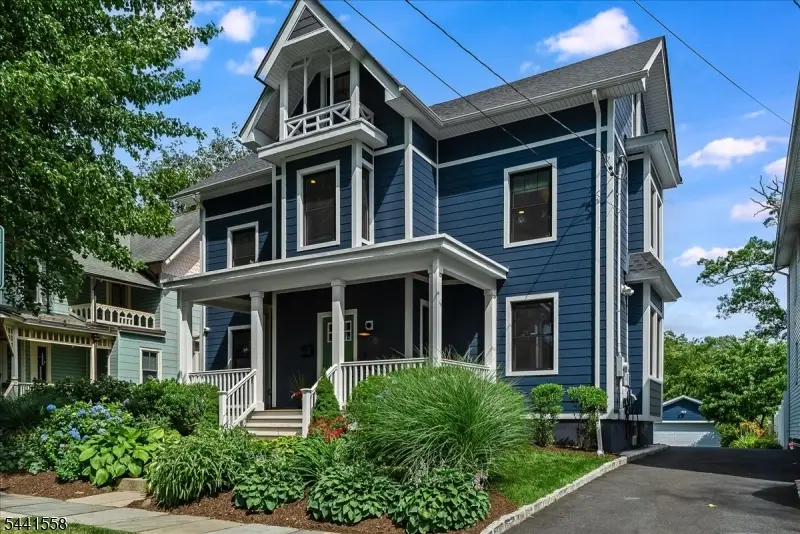 27 Montclair Ave, Montclair, NJ 07042 - #1