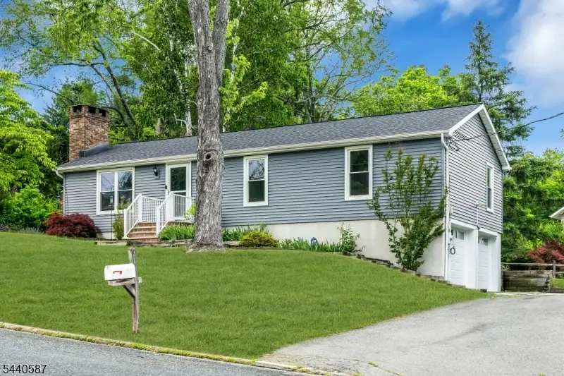 4 Beavers St, High Bridge, NJ 08829 - #2