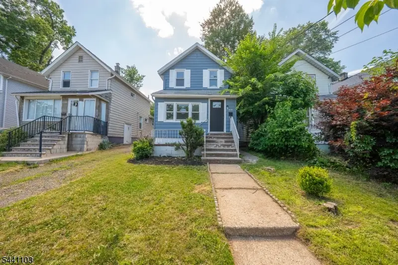 810 Spruce St, Roselle, NJ 07203 - #1