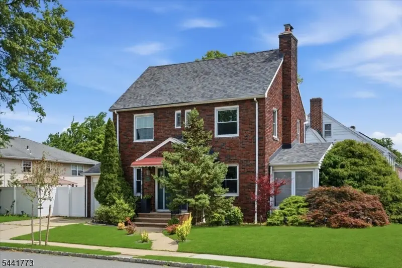 459 Twin Oaks Rd, Union, NJ 07083 - #2