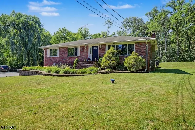 10 Rita Ln, Oak Ridge, NJ 07438 - #3