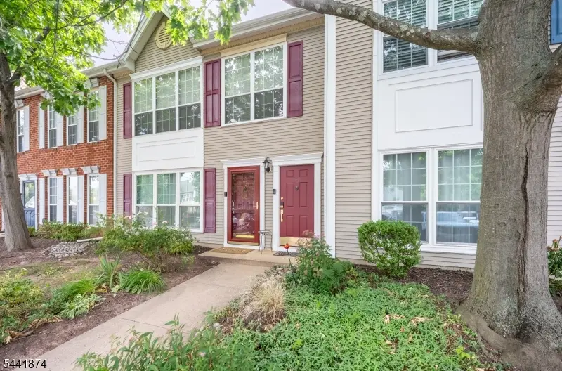 75 Gregory Ln #1506, Franklin Park, NJ 08823 - #1