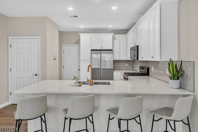 3 Sadie Cir #3101, Union, NJ 07083 - #1