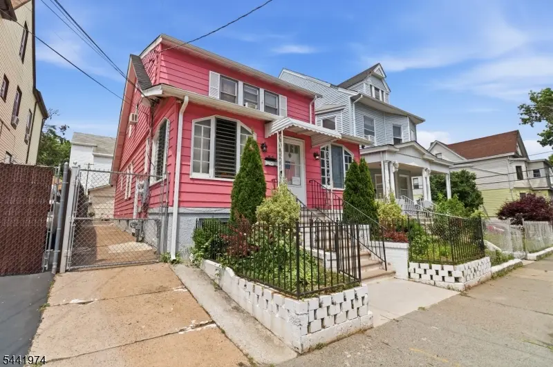 53 18th Ave, Paterson, NJ 07513 - #2