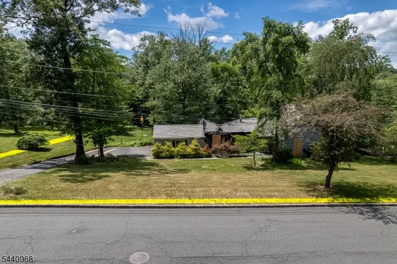 1271 Dogwood Dr, Bridgewater, NJ 08807 - #2