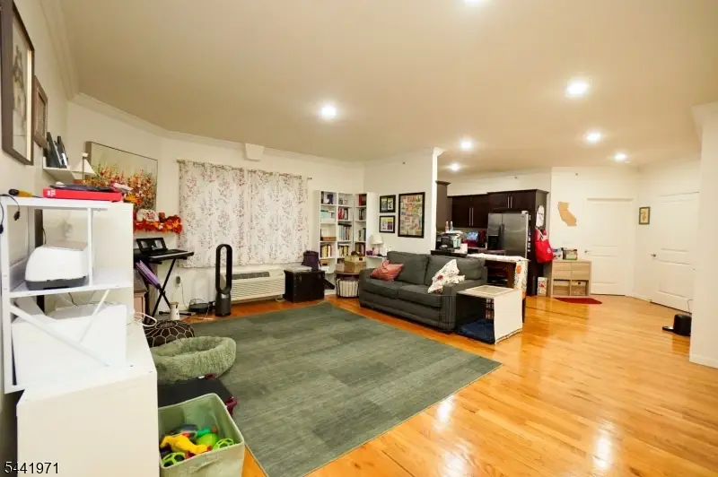 6708 Jackson St #8, Guttenberg, NJ 07093 - #1