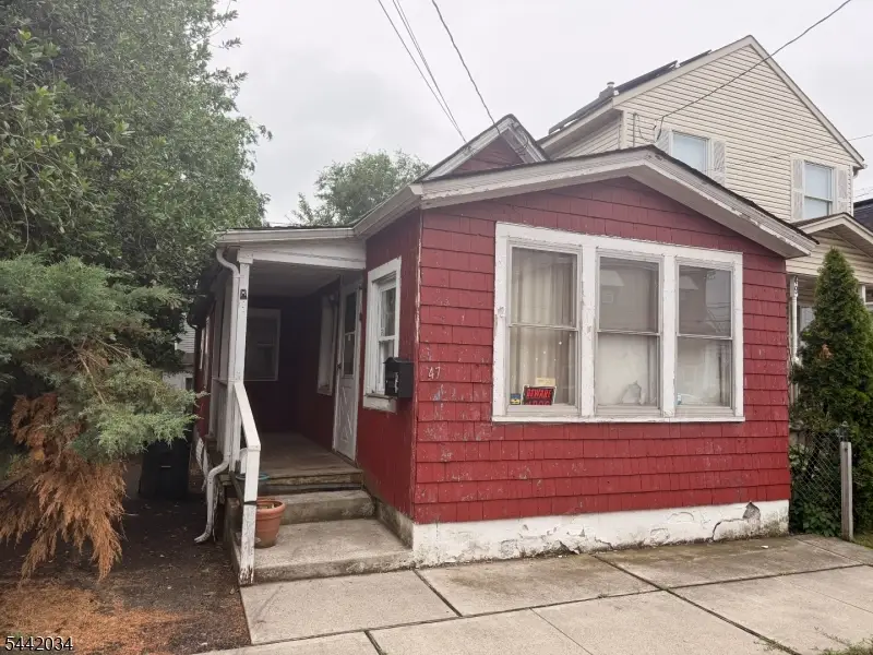 47 May St, Hopelawn, NJ 08861 - #1