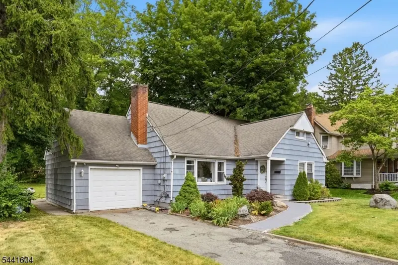 19 Fredericks St, Wanaque, NJ 07465 - #2