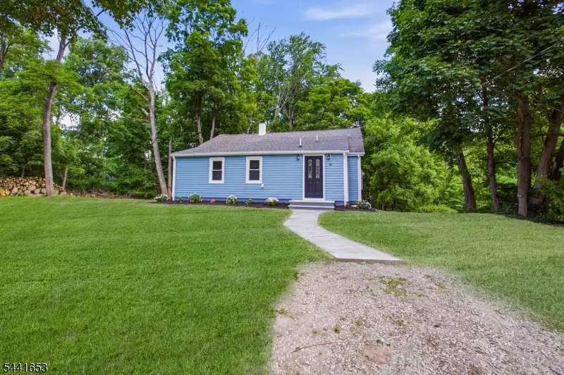 48 Petersburg Rd, Independence, NJ 07840 - #3