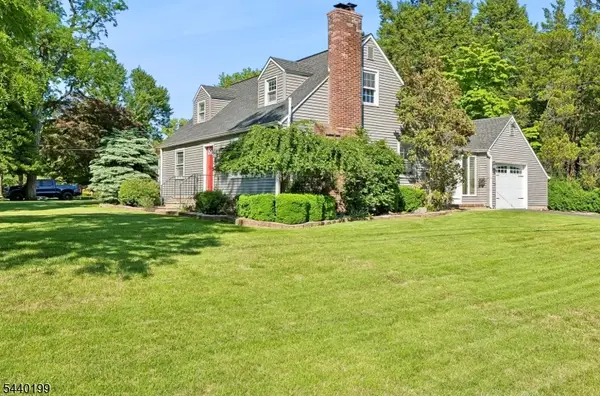 2556 Mountain Ave, Scotch Plains Twp., NJ 07076