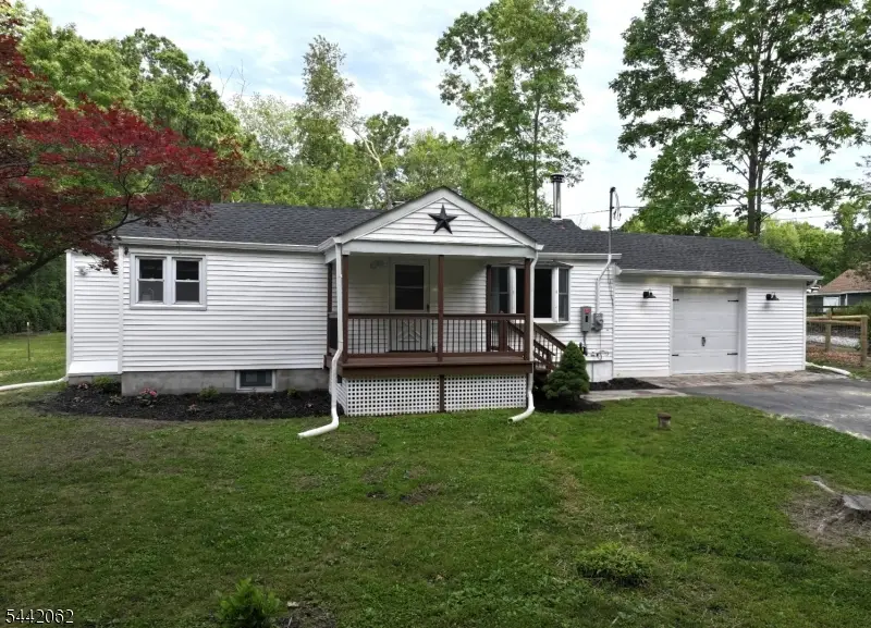 14 Stempert Rd, Frankford, NJ 07826 - #1
