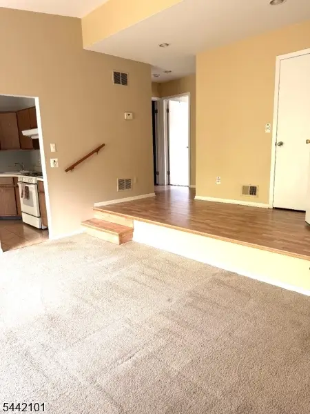 608 Spruce Hills Dr, Glen Gardner, NJ 08826 - #3