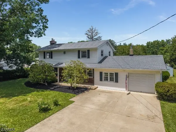 44 Pleasant Valley Rd, Washington Twp., NJ 07882