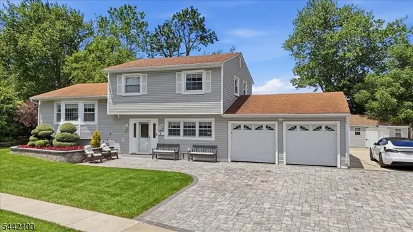 18 Stern Place, Woodbridge Twp., NJ 08863