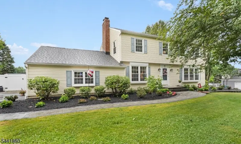 38 River Bend Rd, Clinton, NJ 08809 - #1