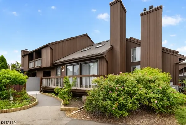4143 Bloomingdale Dr, Hillsborough Twp., NJ 08844