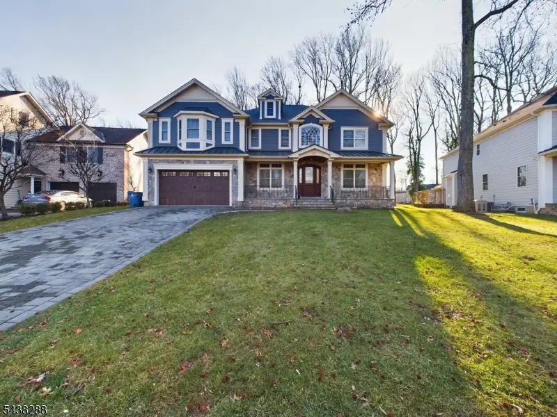 301 Garrett Rd, Mountainside, NJ 07092 - #2